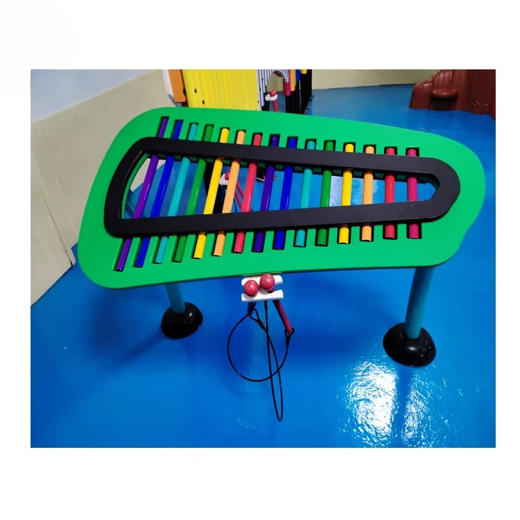 Parco divertimenti all'aperto  - Musical Instrument Park recensione e prezzo