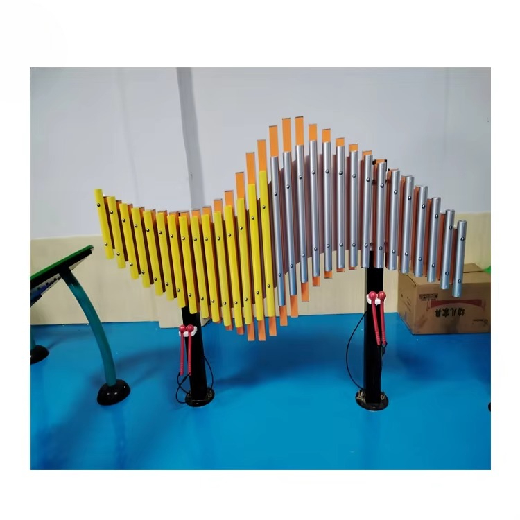 Parco divertimenti all'aperto  - Musical Instrument Park recensione e prezzo